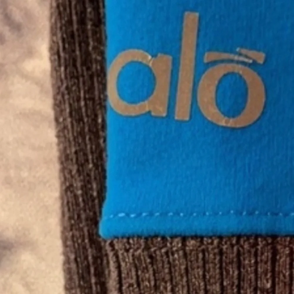 Alo Yoga Ice Goddess Ribbed Legging Blue Gray Extra Long Stretch Athletic Pants
